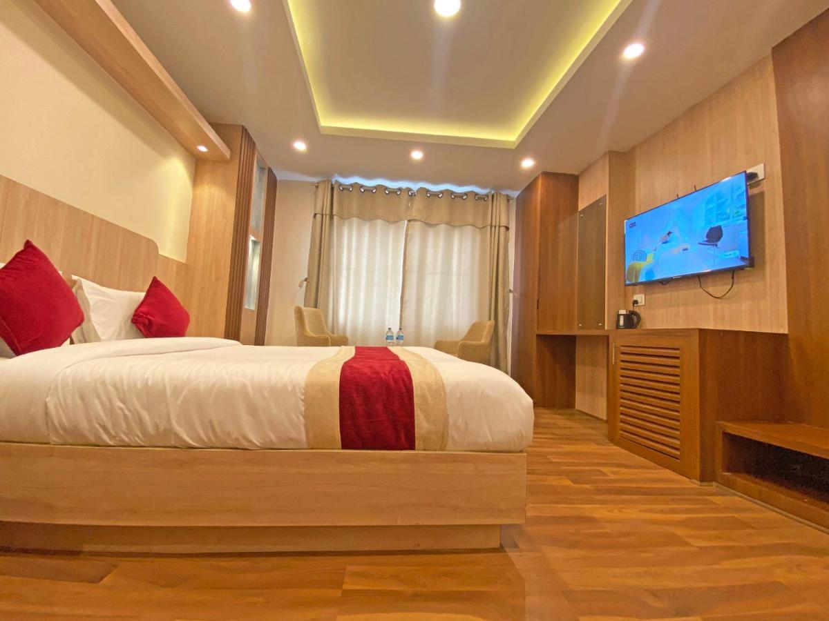 Hotel Nilakantha Pvt. Ltd Kathmandu Exterior photo