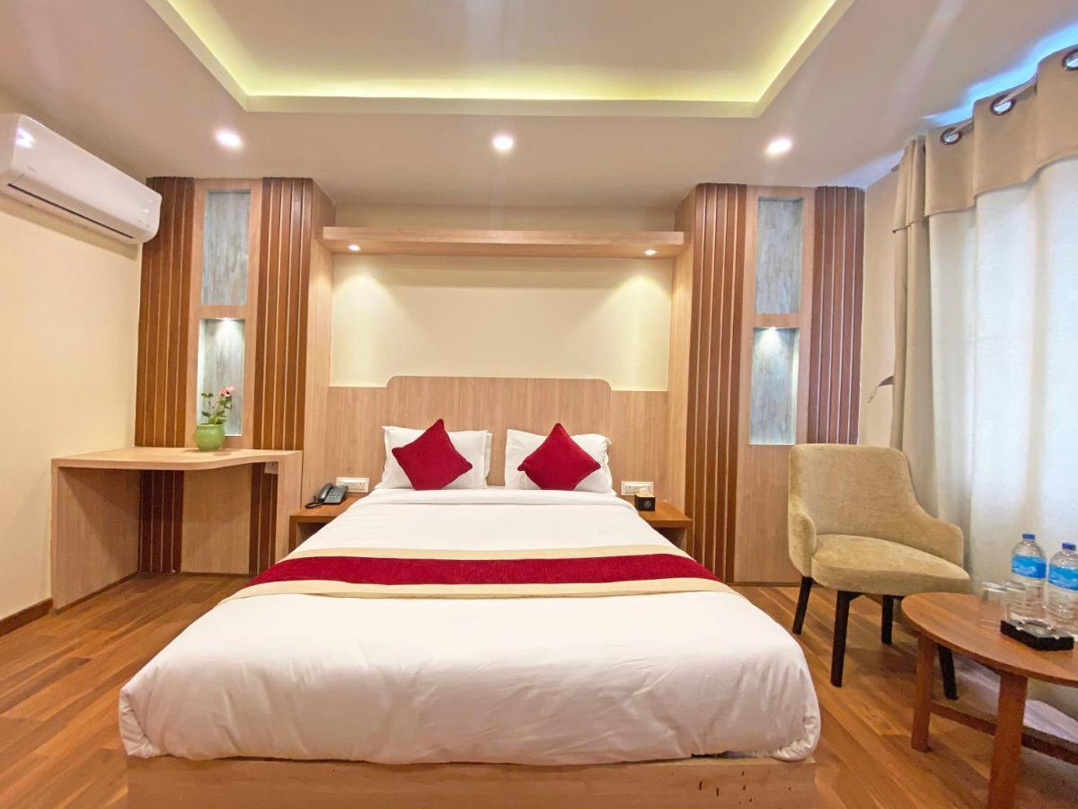 Hotel Nilakantha Pvt. Ltd Kathmandu Exterior photo
